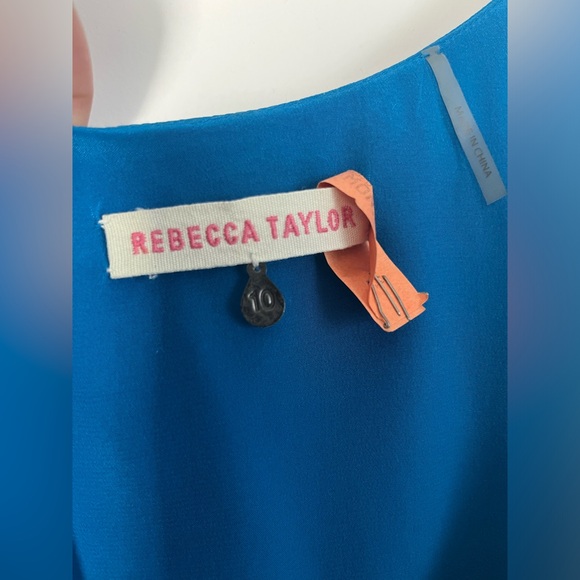 Rebecca Taylor 100% silk dress. With tie belt, bubble style bottom v forgiving! - Picture 4 of 9